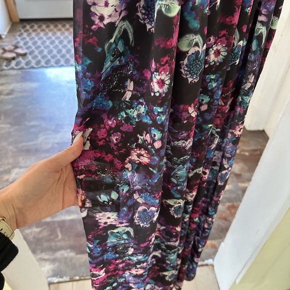 Floral Chiffon Maxi dress - Picture 3 of 3